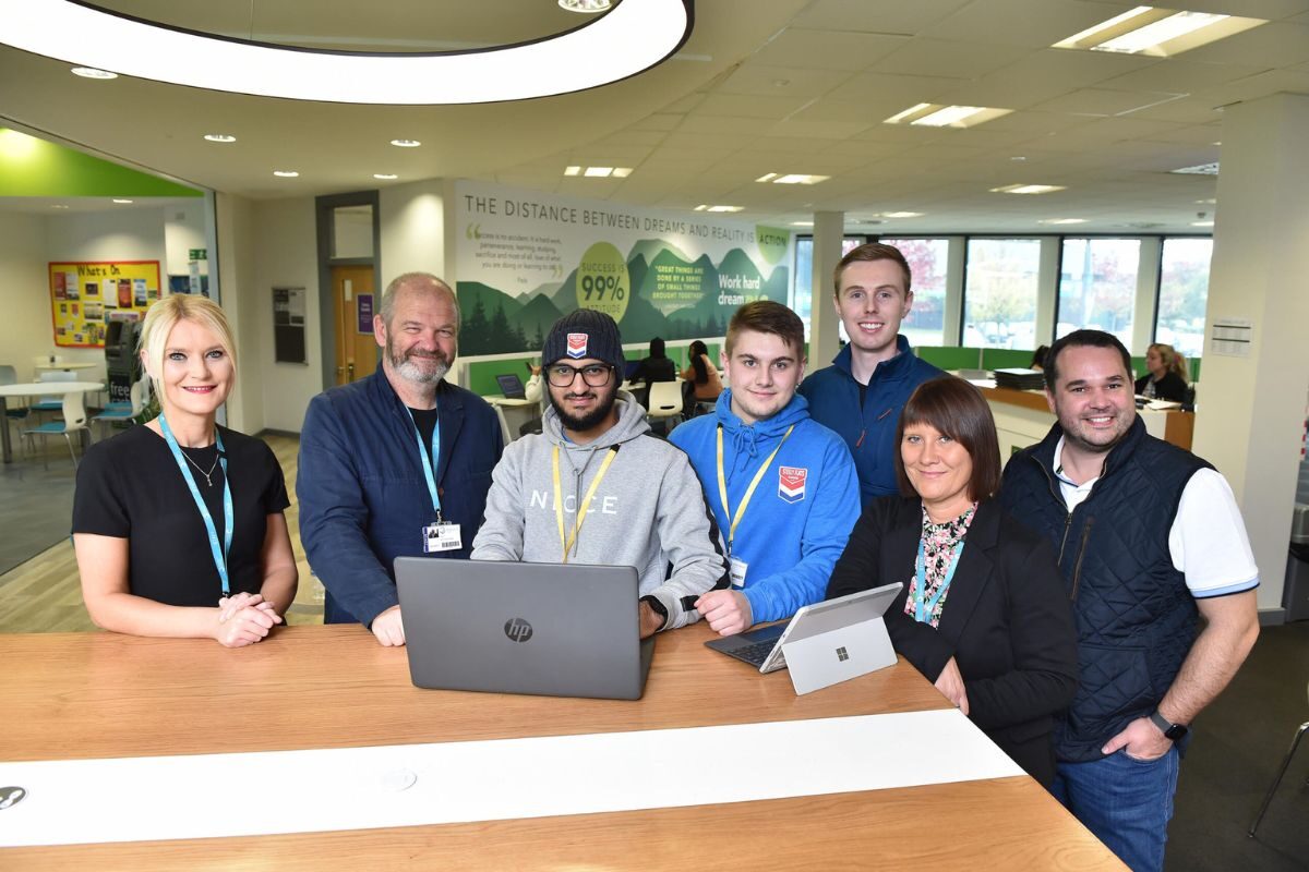 EAST LANCASHIRE COLLEGE FIRST IN THE UK TO ADOPT UNIQUE NEW DIGITAL SKILLS APPRENTICESHIP TRAINING PROGRAMME