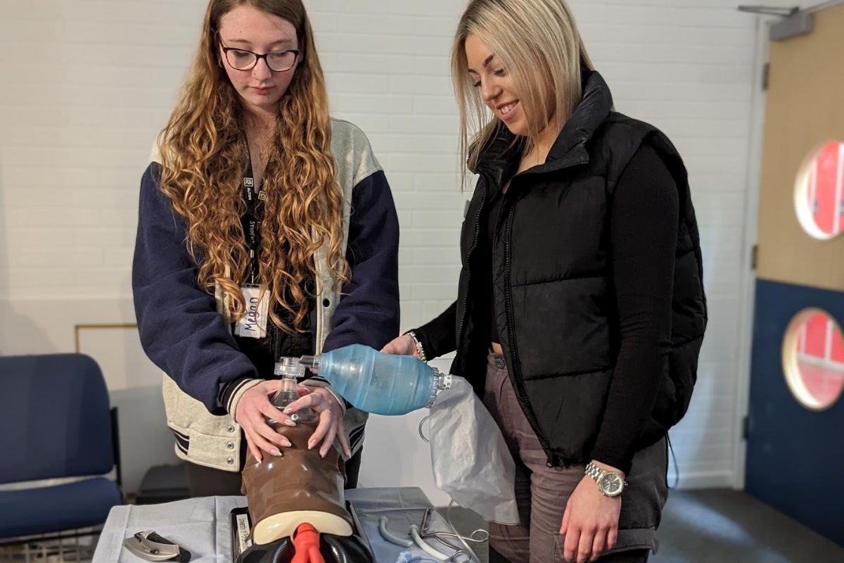 Students Explore NHS Careers during Practical Insight Day