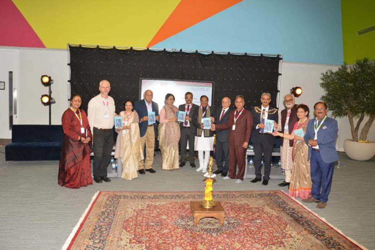 Successful Conclusion of the Three-day Indo-European Hindi Festival at Oxford Business College