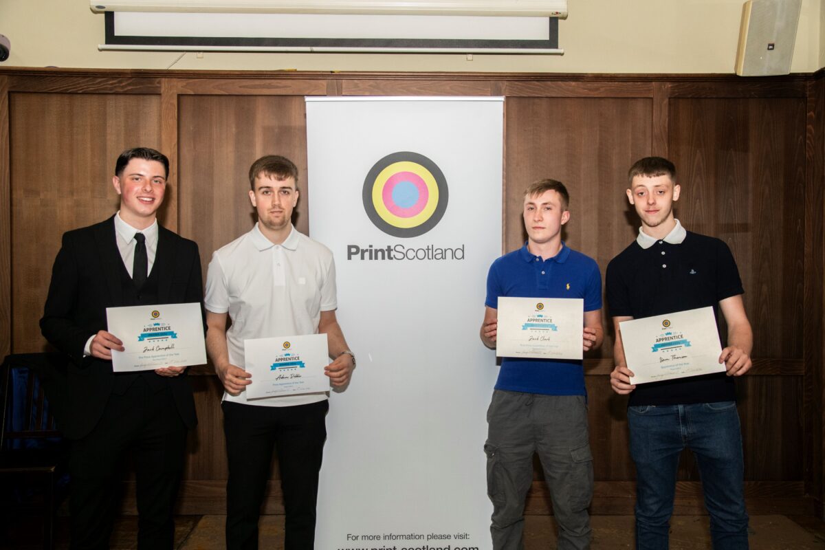 Print-Apprentice-Awards-2024-winners-group-pic-